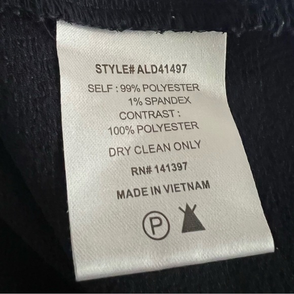 Astr The Label Blue Black V Neck Shift Dress Small - Picture 9 of 9